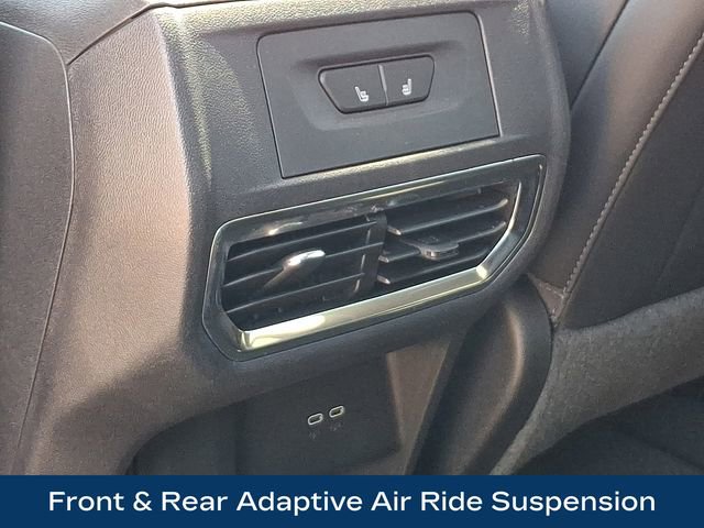 Used 2024 GMC Sierra EV Denali AWD/4WD image 19