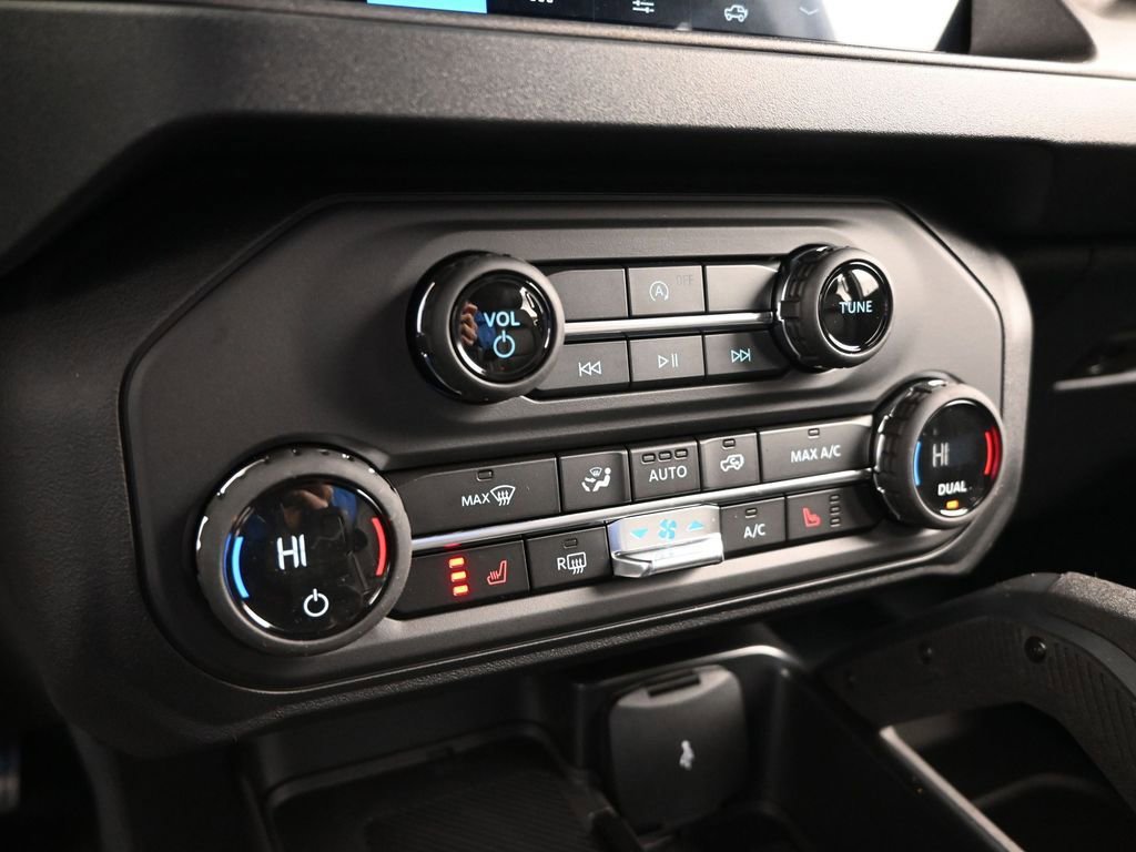 New 2026 Ford Bronco Big Bend w/ Black Diamond Package image 22