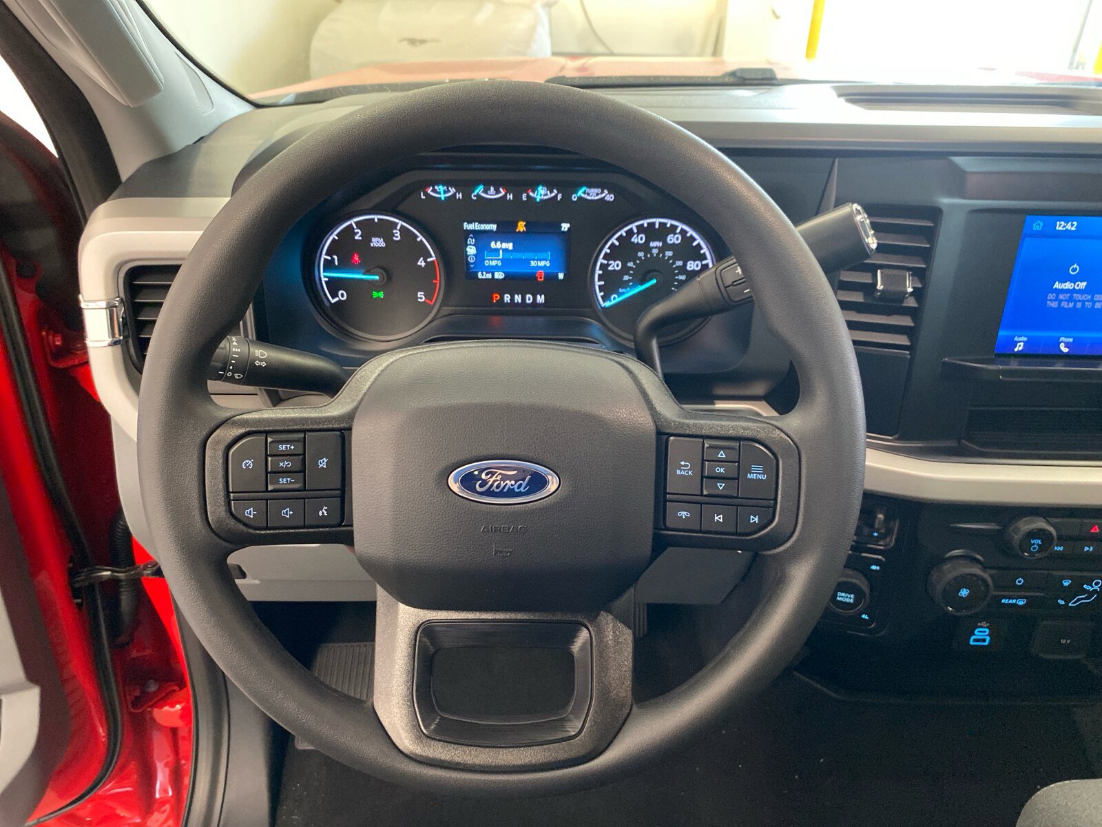 New 2026 Ford F350 XLT w/ FX4 Off-Road Package AWD/4WD image 21