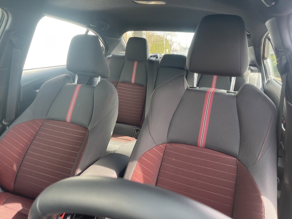 Used 2025 Toyota Corolla SE image 17