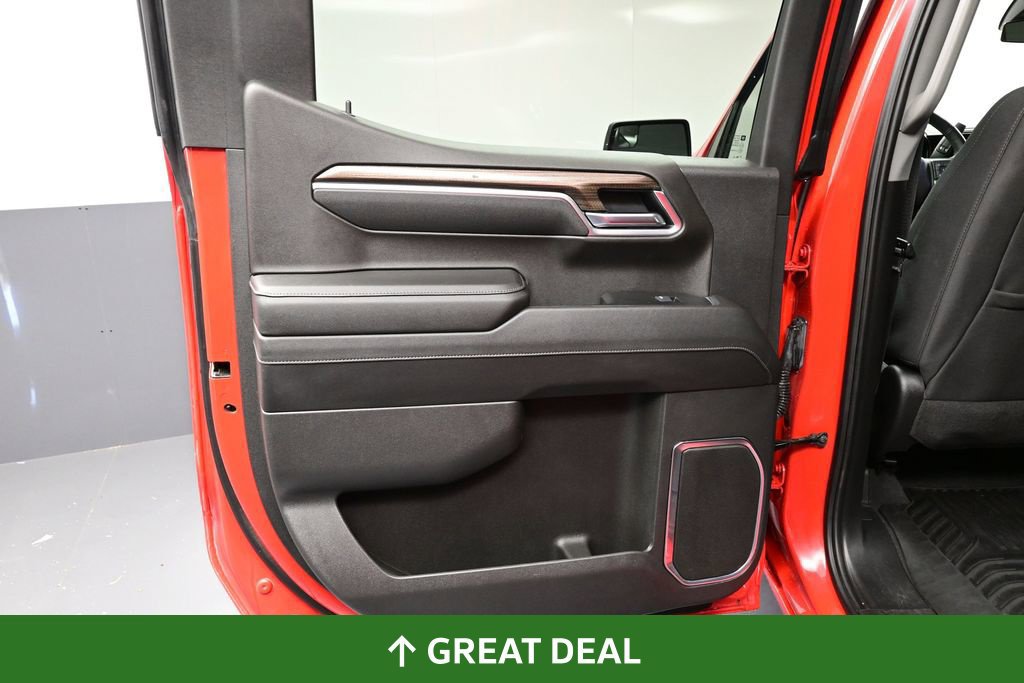 Used 2025 Chevrolet Silverado 1500 LT w/ Work Truck Package AWD/4WD image 27