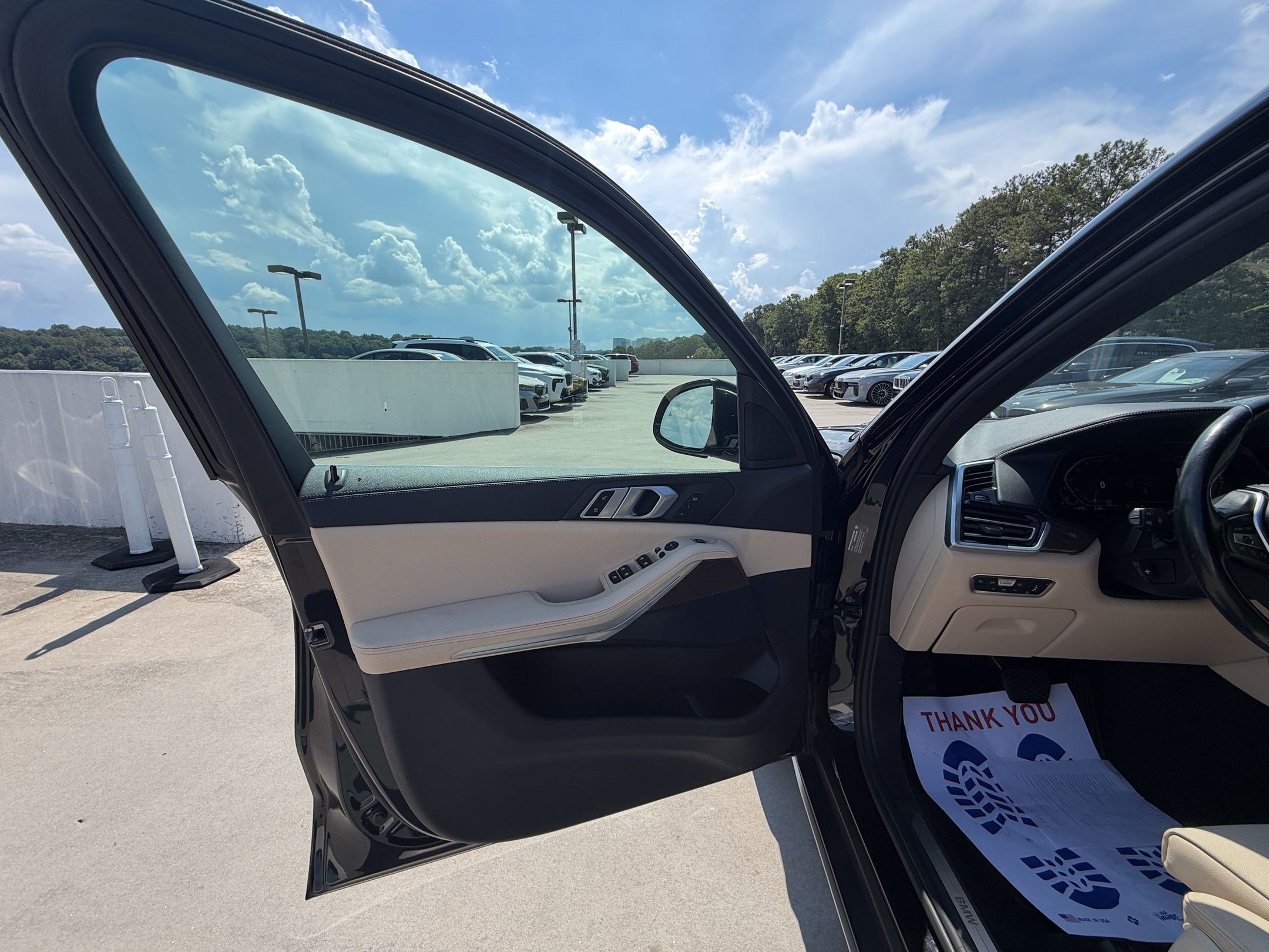 Used 2021 BMW X5 xDrive40i w/ Convenience Package AWD/4WD image 14