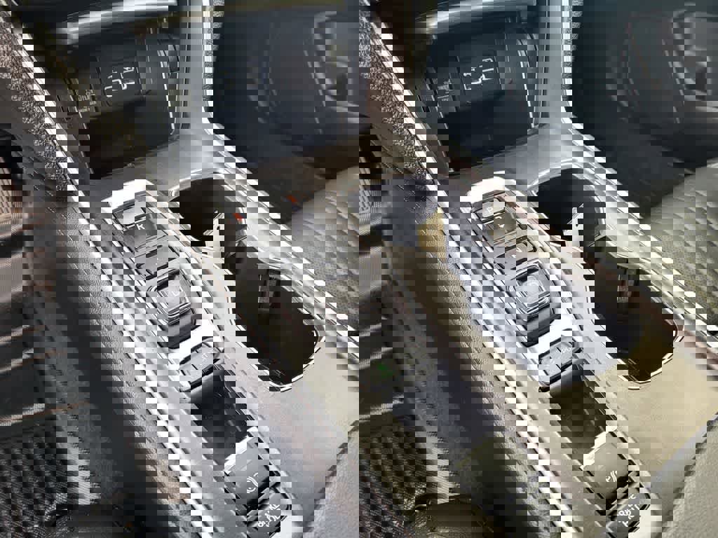 Used 2022 Honda Accord Touring image 18