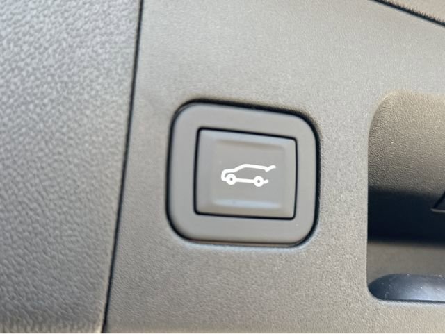 New 2026 Cadillac XT5 Premium Luxury w/ Driver Assist Package image 32