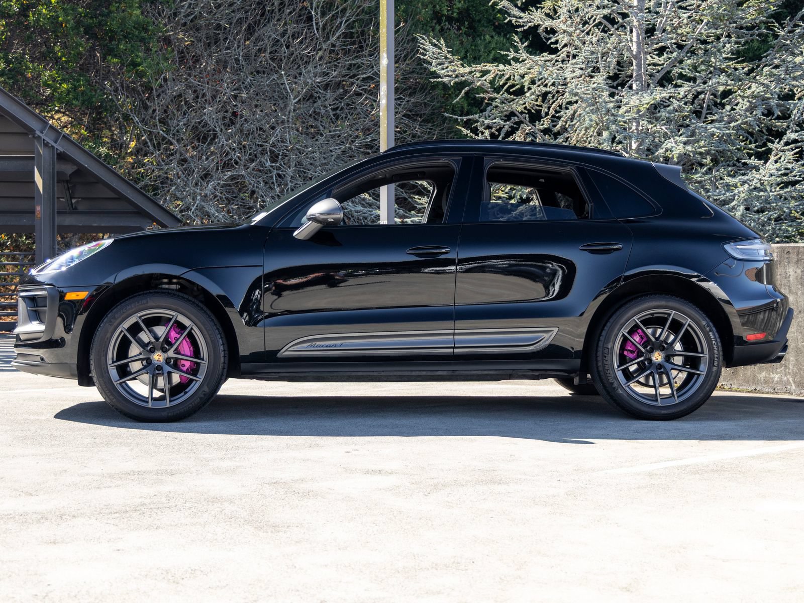 Certified 2023 Porsche Macan Turbo AWD/4WD image 2