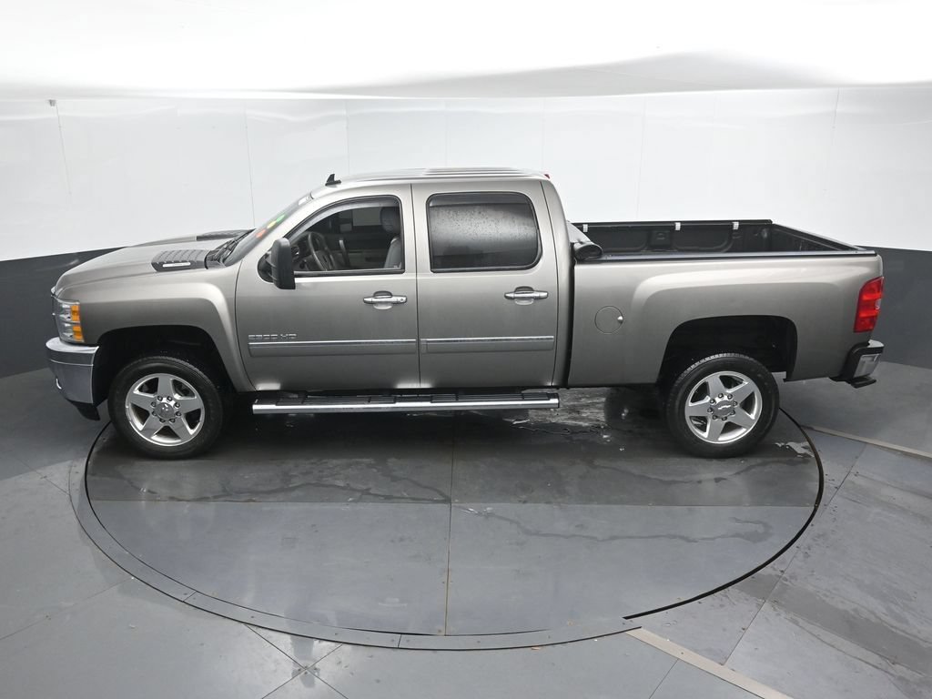 Used 2013 Chevrolet Silverado 2500 LT w/ Custom Sport Truck Package RWD image 31