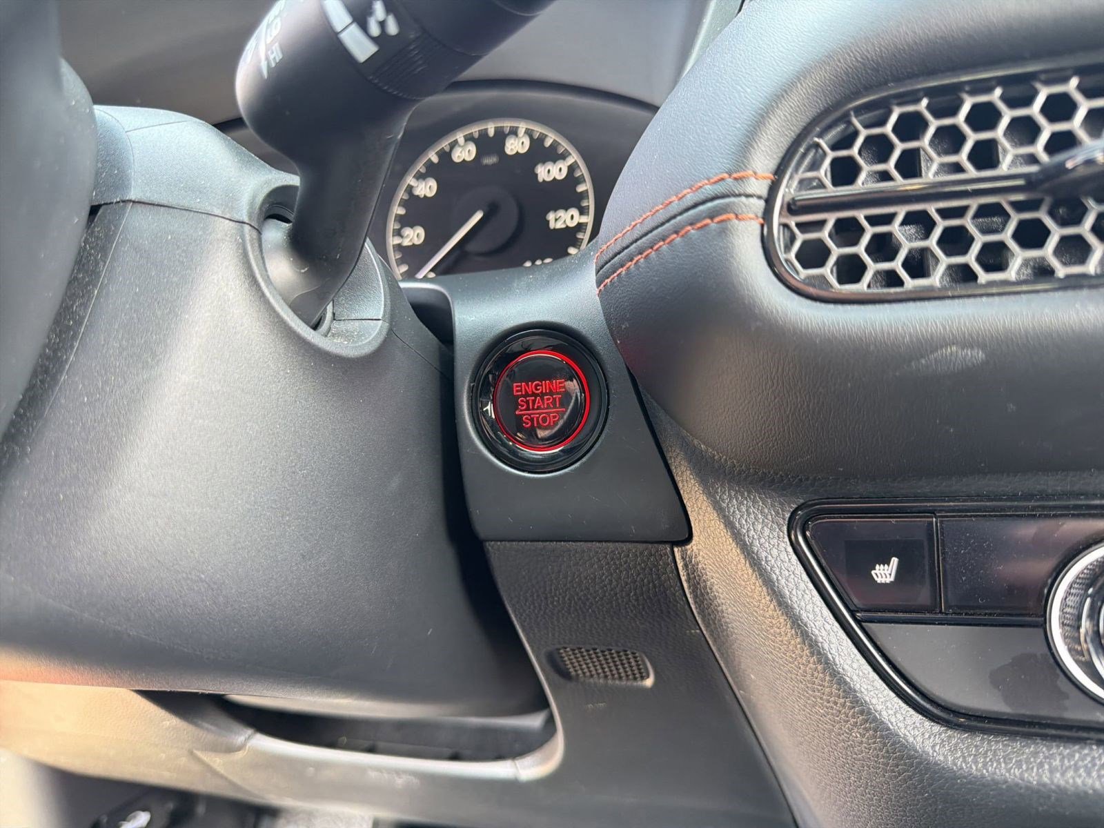 Used 2025 Honda HR-V Sport image 25