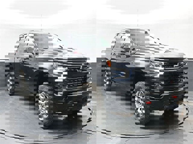 New 2026 Chevrolet Silverado 1500 LT Trail Boss w/ Protection Package image 2