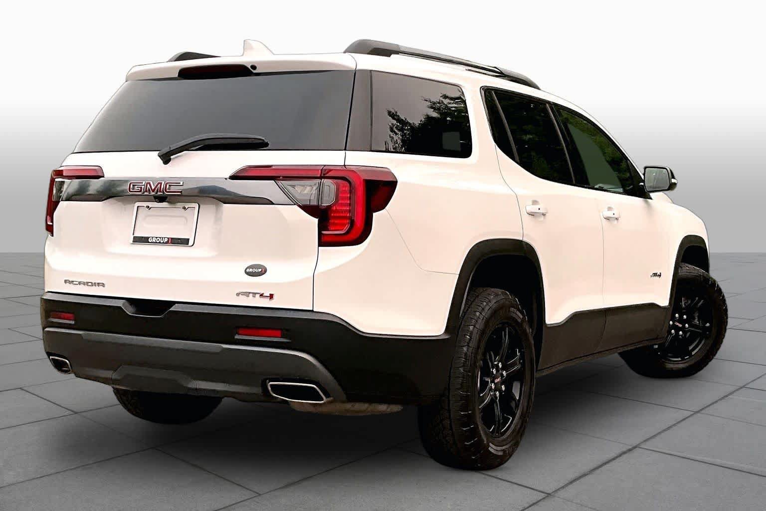 Used 2023 GMC Acadia AT4 w/ Preferred Package AWD/4WD image 13