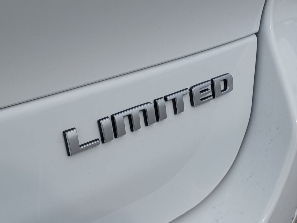 New 2026 Jeep Grand Cherokee L Limited AWD/4WD image 29