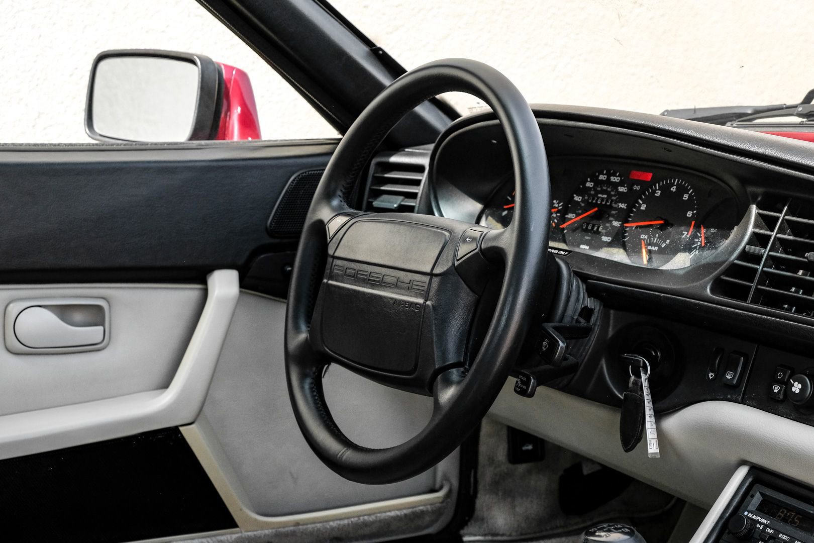 Used 1989 Porsche 944 Turbo RWD image 13