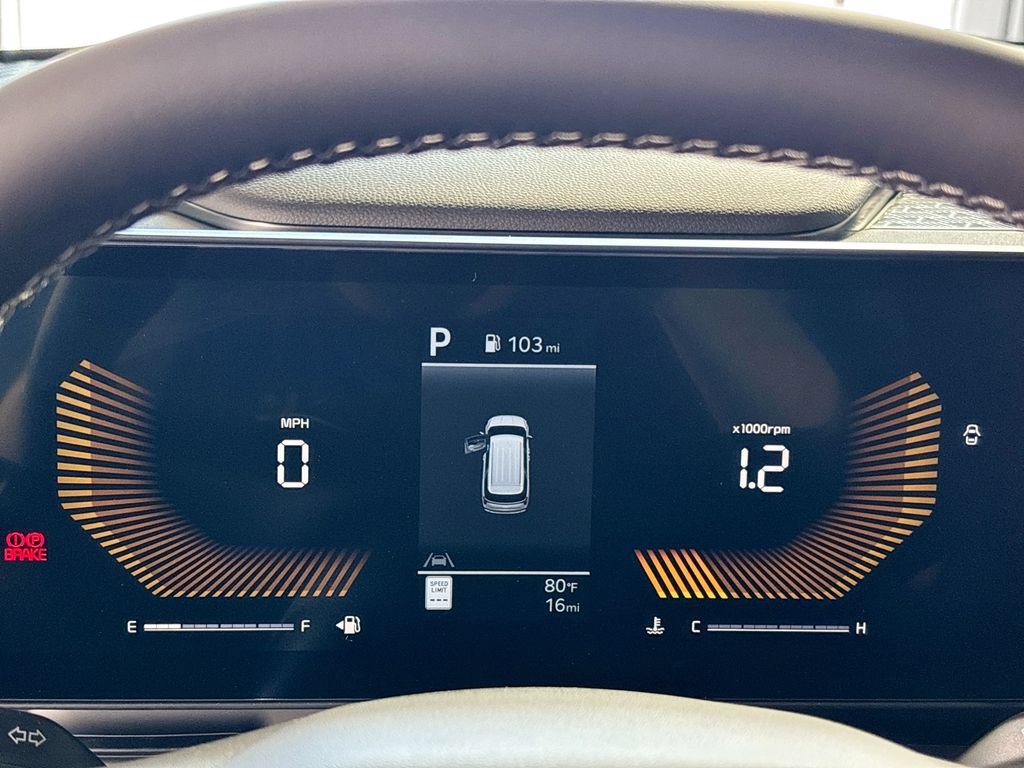 New 2027 Kia Carnival LX FWD image 14