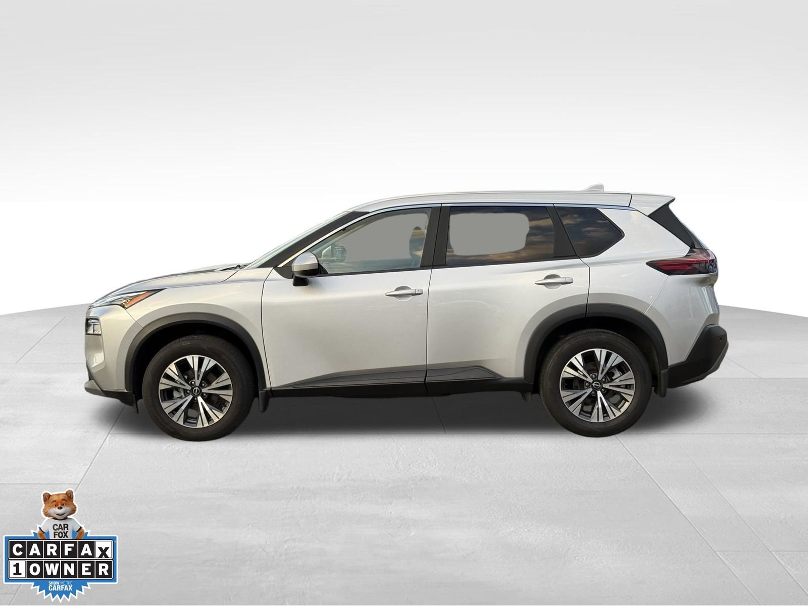 Used 2023 Nissan Rogue SV AWD/4WD image 4