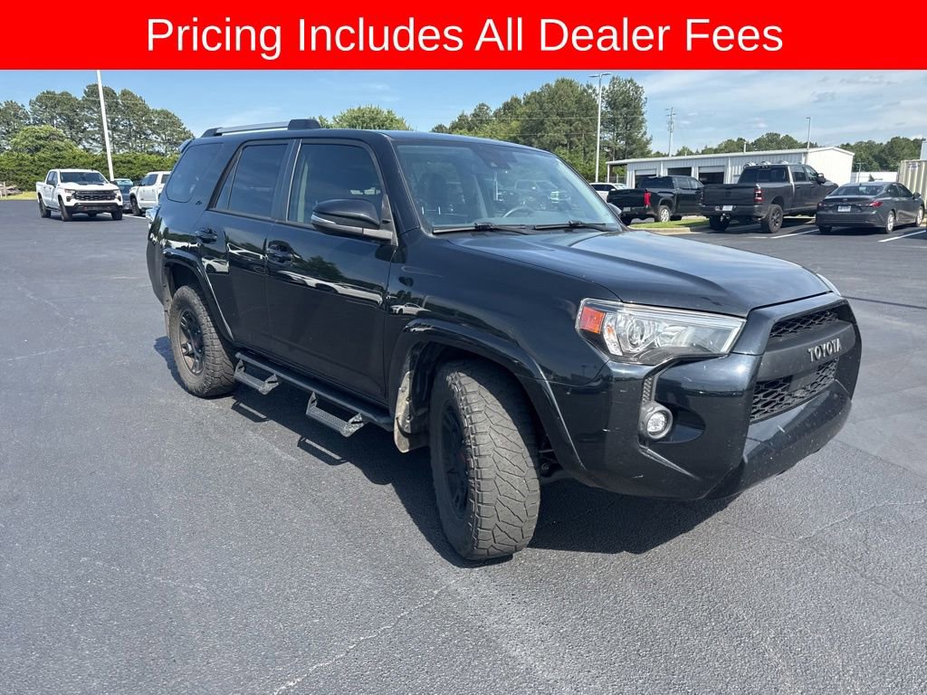 Used 2022 Toyota 4Runner SR5 Premium w/ Moonroof Package RWD image 3