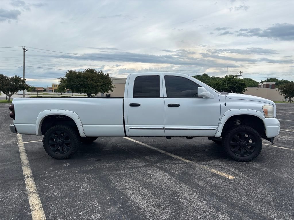 Used 2007 Dodge Ram 2500 Truck Laramie AWD/4WD image 4