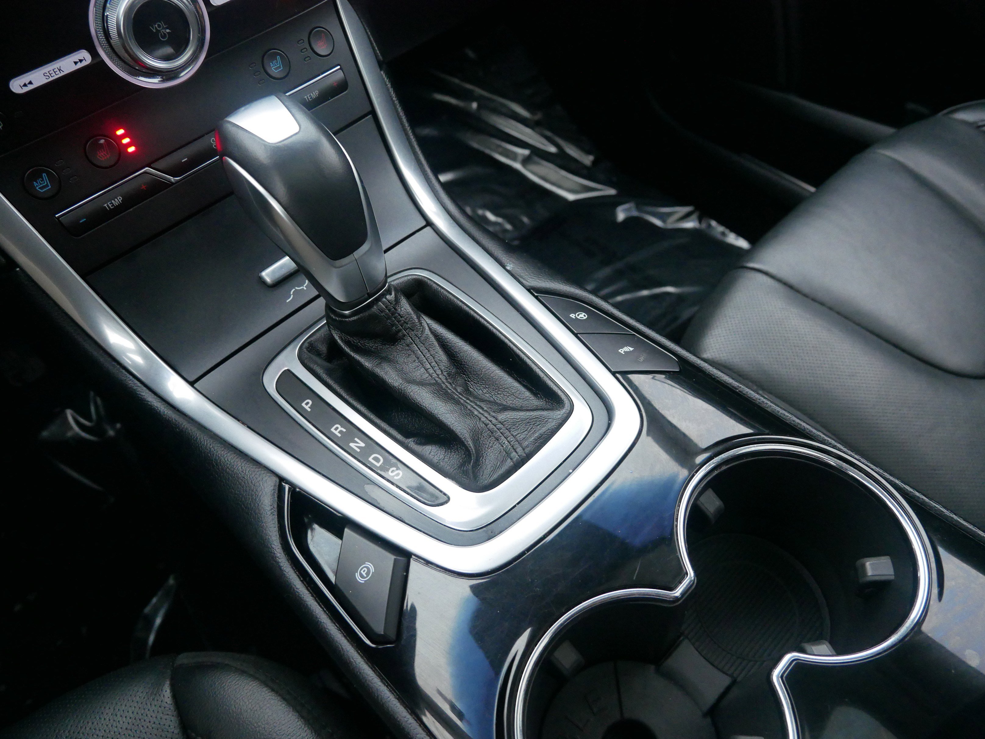 Used 2017 Ford Edge Titanium w/ Equipment Group 302A image 24