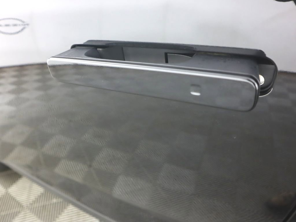 New 2026 Nissan Leaf Platinum+ w/ Floor Mat Package (Platinum+) FWD image 34