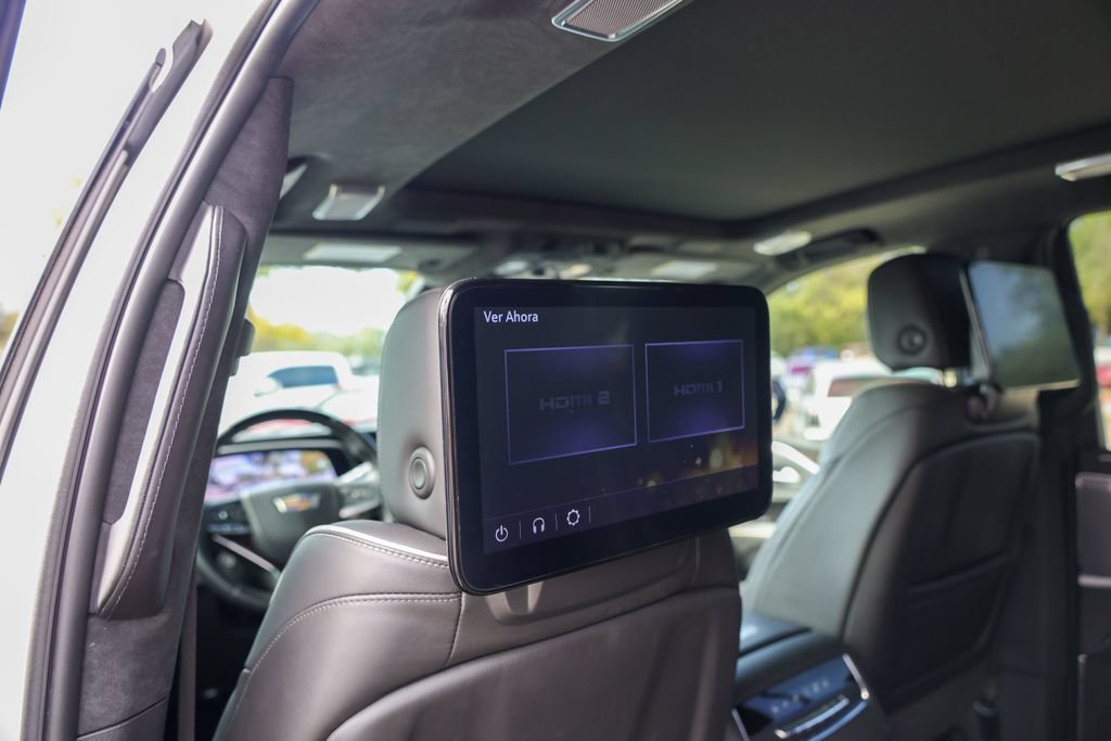 Used 2023 Cadillac Escalade Sport Platinum RWD image 27
