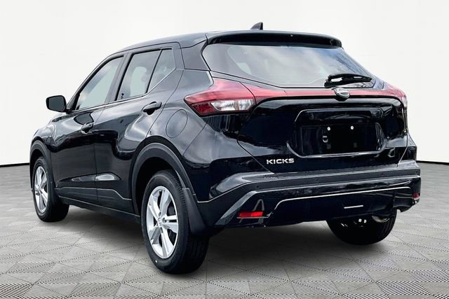 New 2025 Nissan Kicks Play S w/ Interior Electronics Package image 3