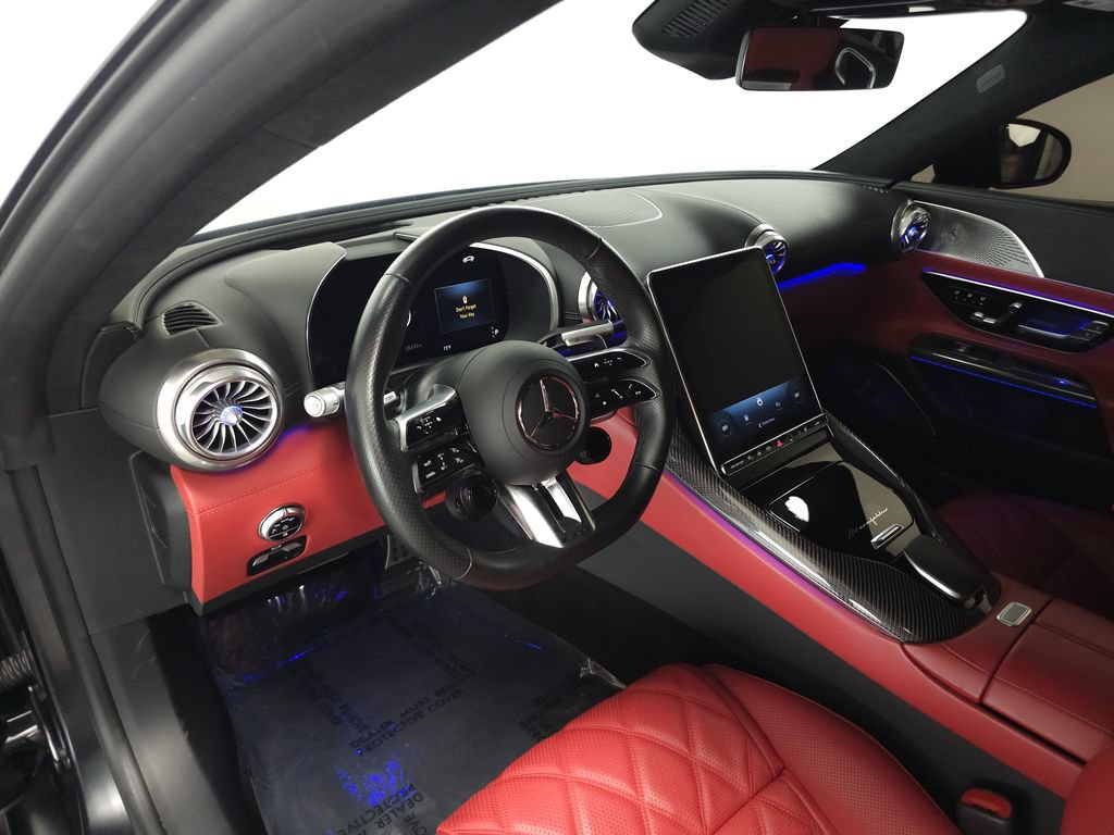 Used 2024 Mercedes-Benz SL 63 AMG S e Performance 4MATIC w/ Manufactur Interior Package image 10