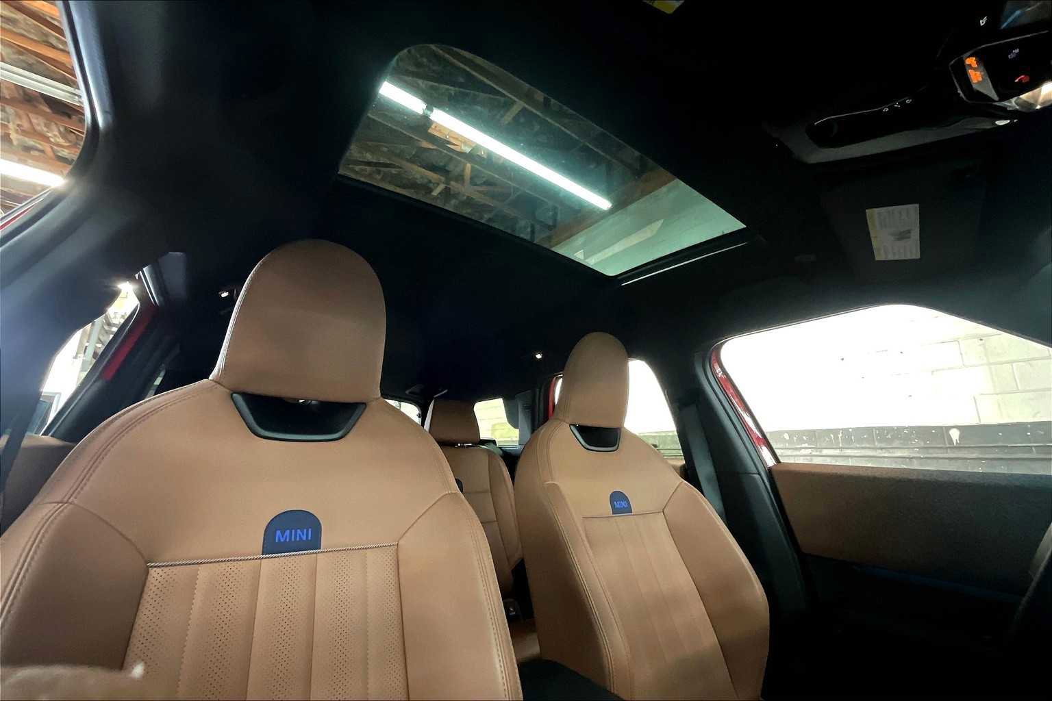 Used 2025 MINI Cooper Countryman S image 25