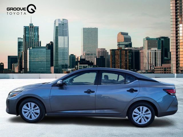 Used 2024 Nissan Sentra S image 2