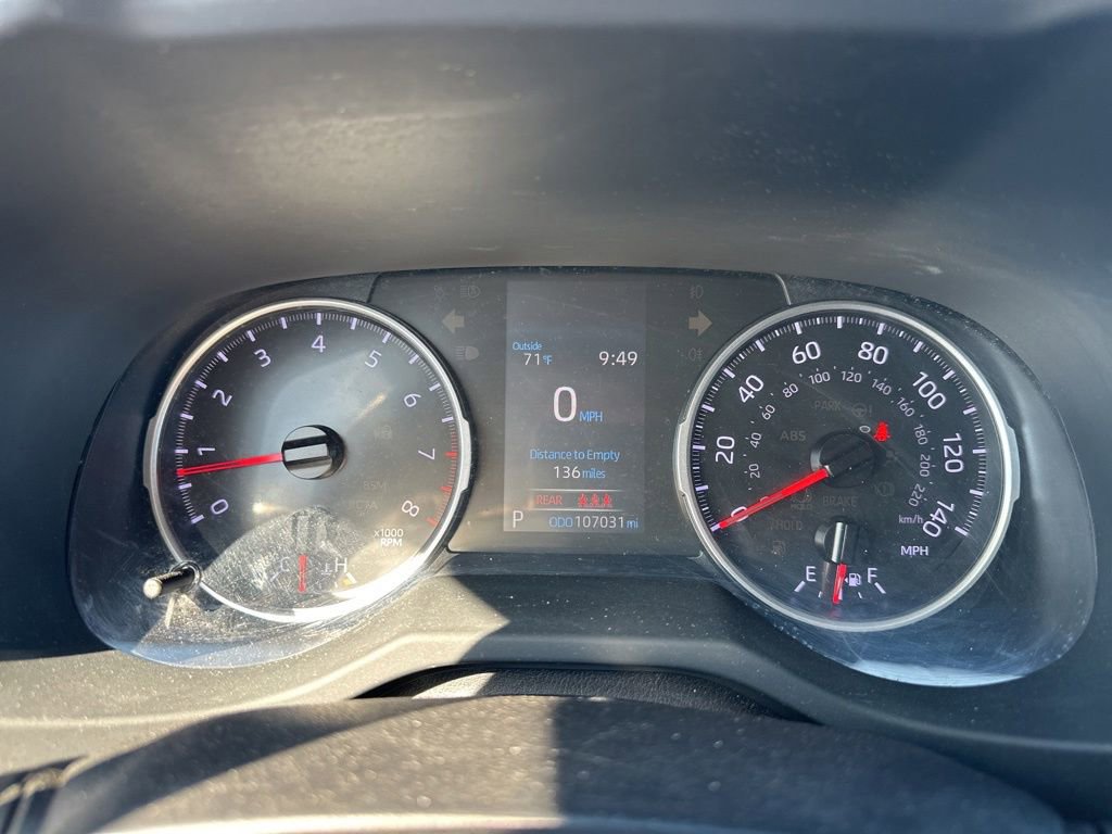 Used 2019 Toyota RAV4 LE w/ All Weather Liner Package AWD/4WD image 27