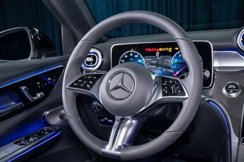 New 2026 Mercedes-Benz GLC 300 image 15