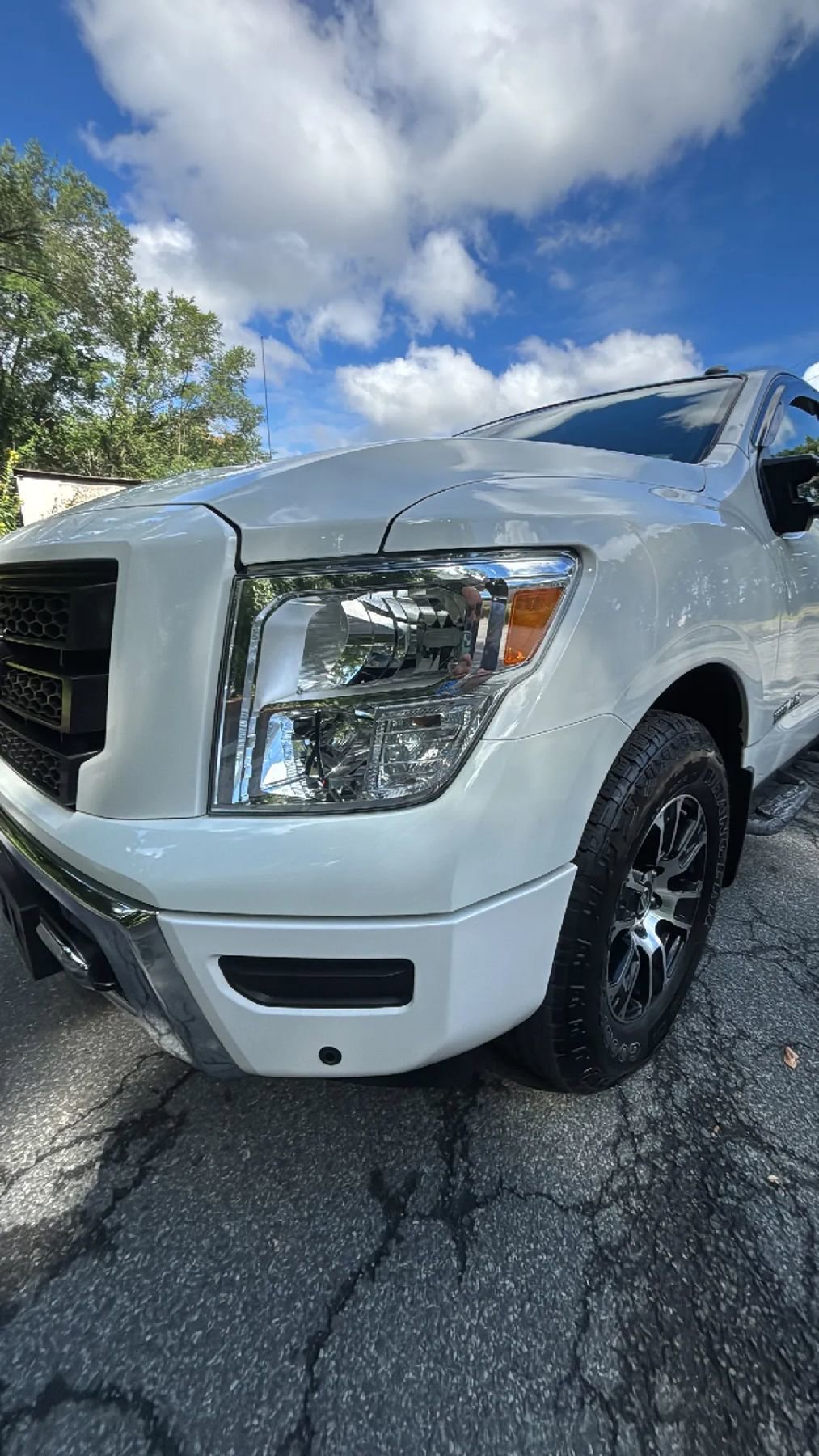 Used 2021 Nissan Titan SV w/ SV Convenience Package image 29
