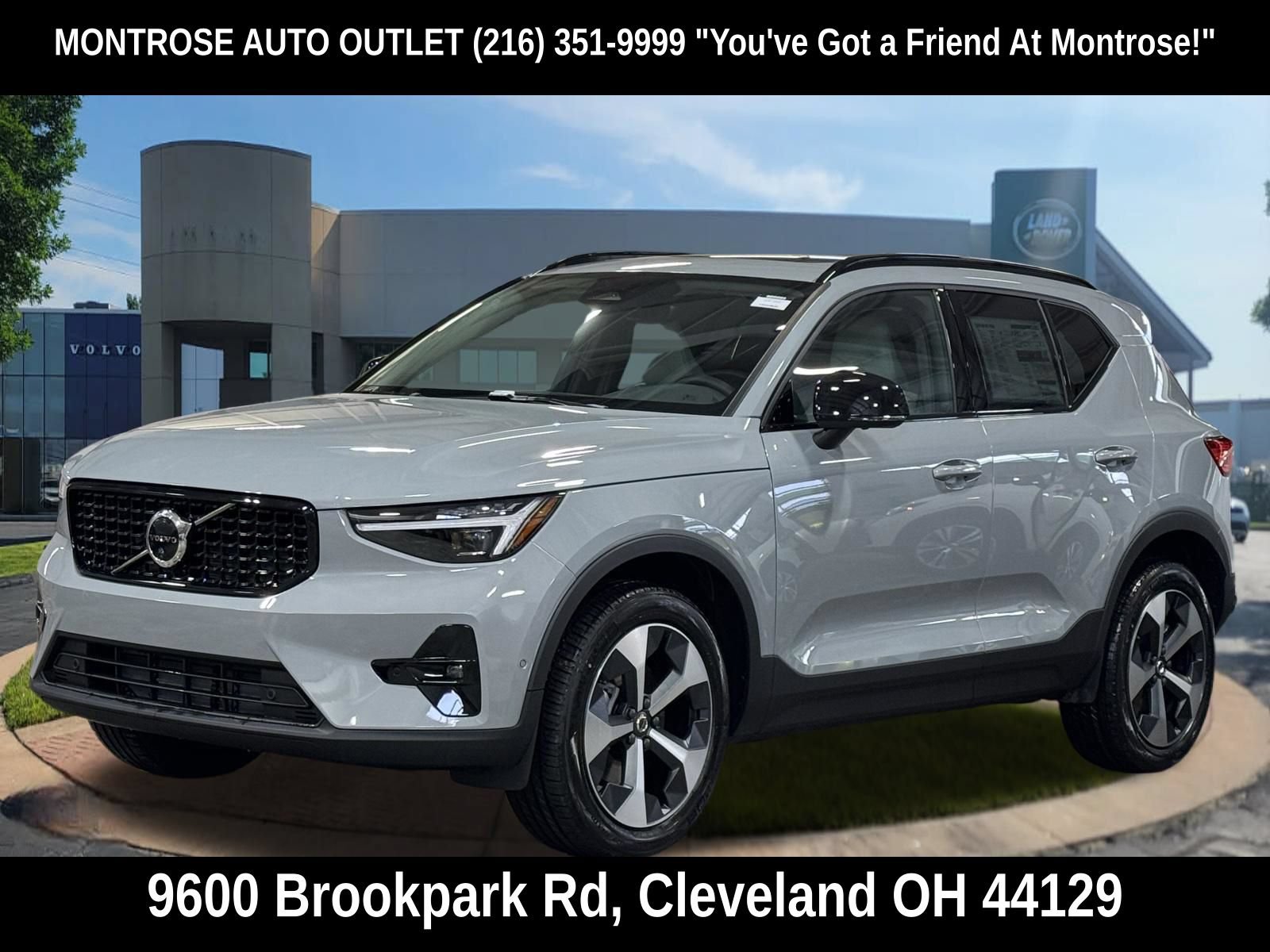 New 2026 Volvo XC40 B5 Plus w/ Protection Package Premier AWD/4WD image 53