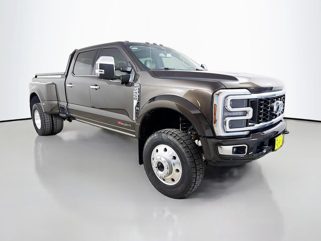 Used 2025 Ford F450 Platinum w/ Platinum Plus Package AWD/4WD image 4