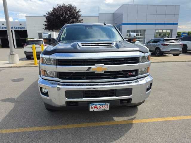 Used 2017 Chevrolet Silverado 2500 LTZ w/ LTZ Plus Package AWD/4WD image 2