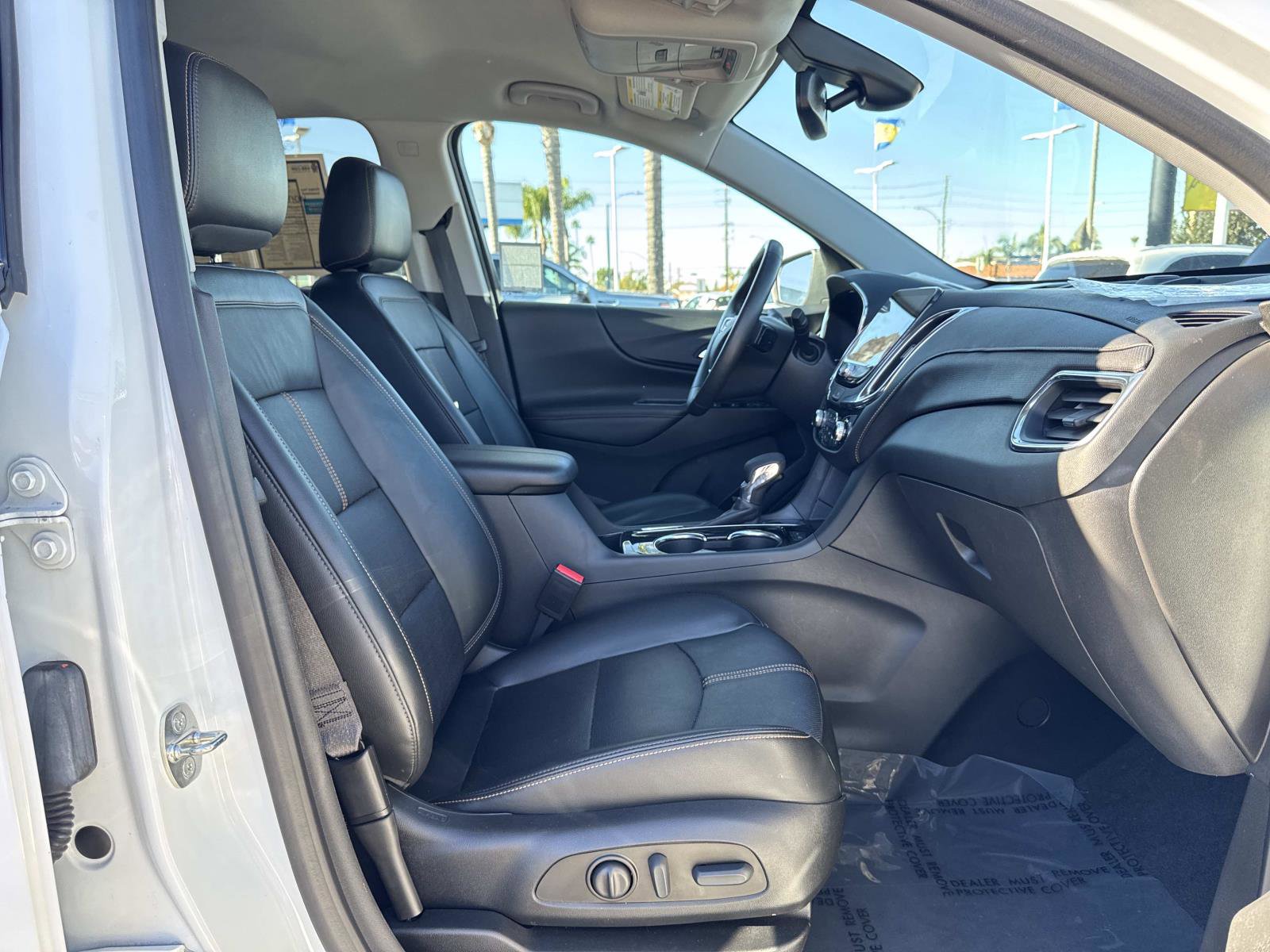 Used 2022 Chevrolet Equinox Premier image 28