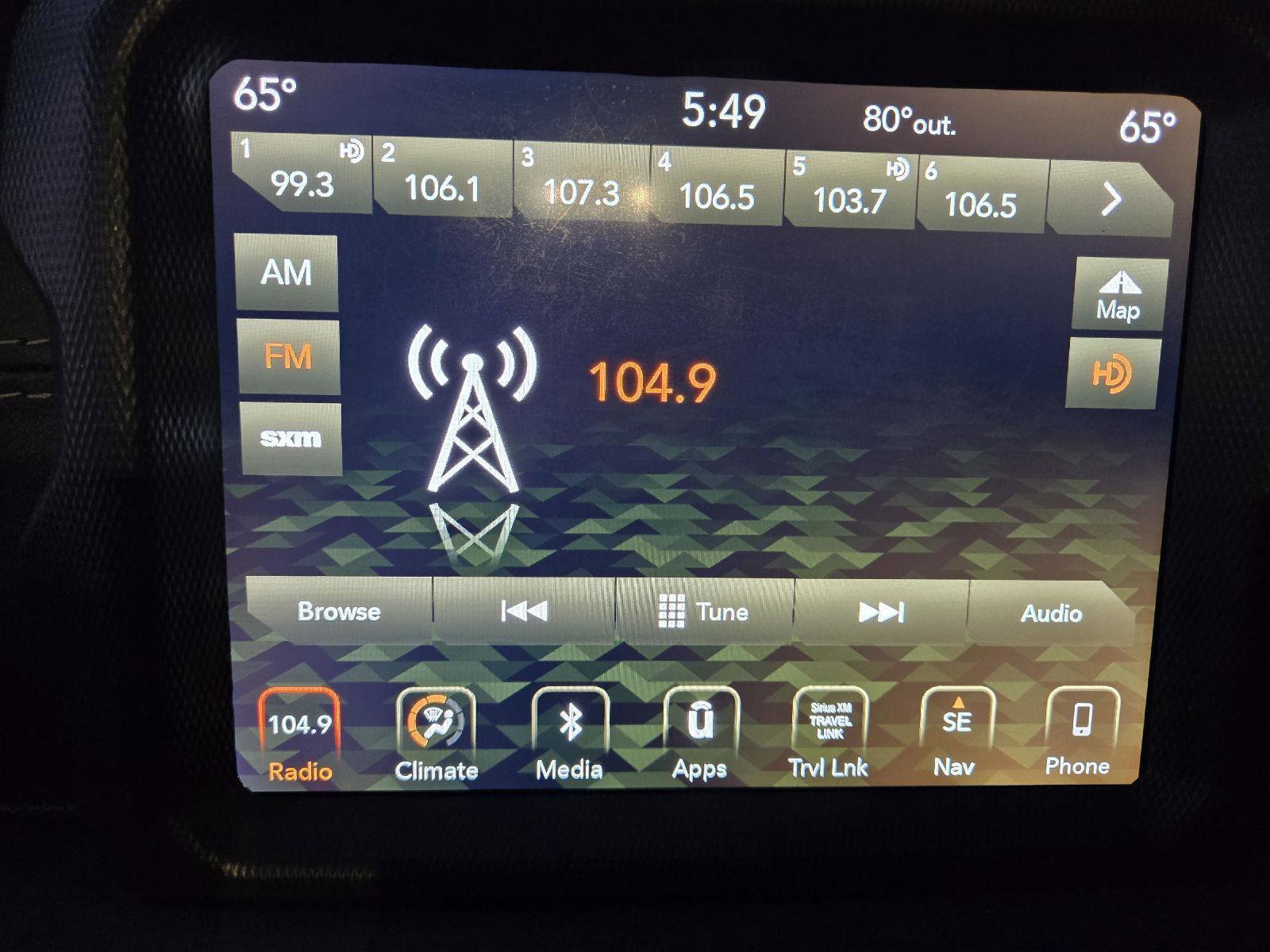 Used 2019 Jeep Wrangler Unlimited Sahara image 36