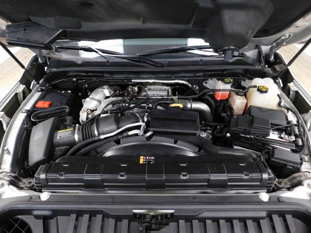 Used 2022 GMC Sierra 3500 Denali w/ Technology Package image 12