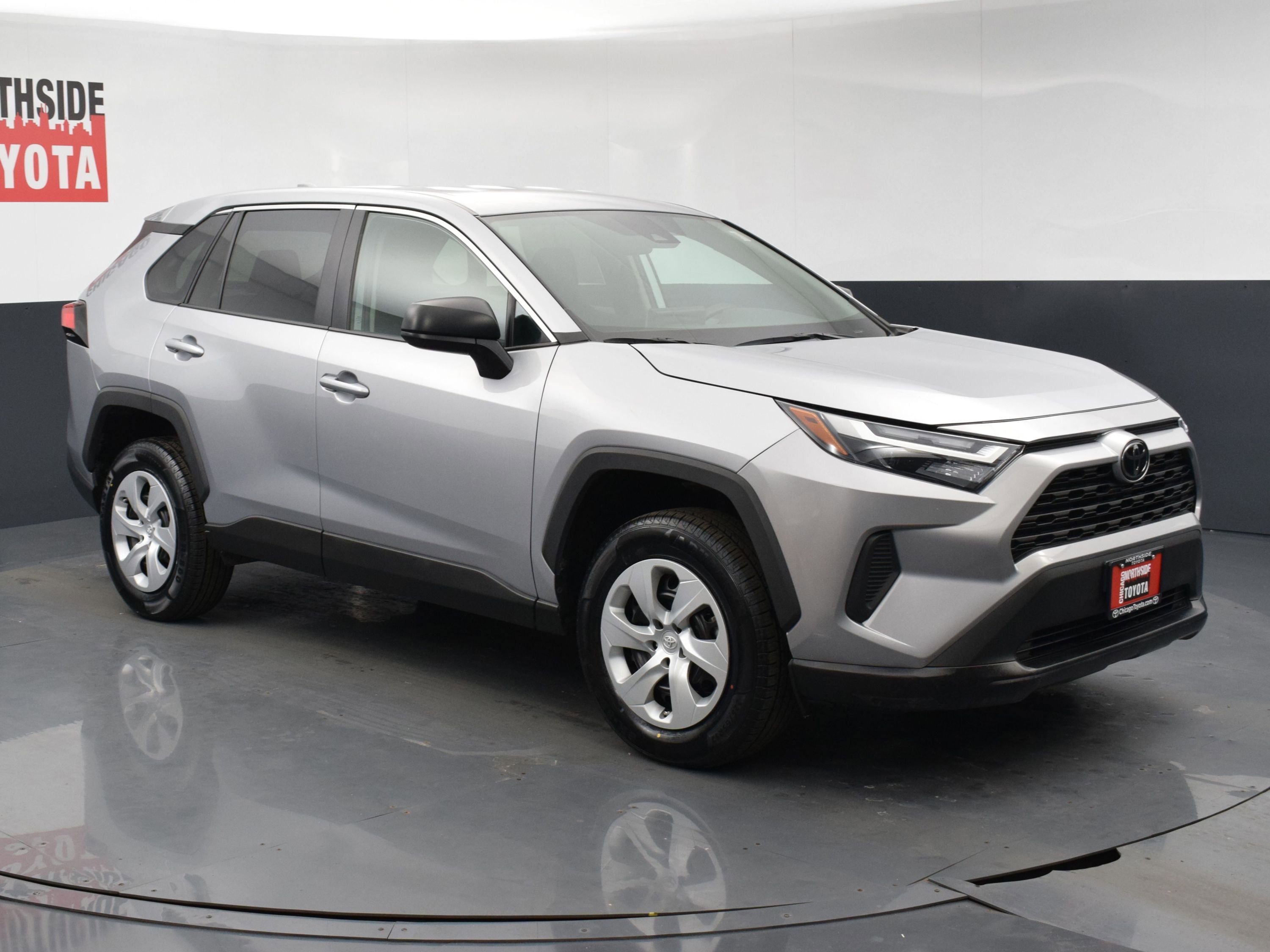 Used 2024 Toyota RAV4 LE image 6