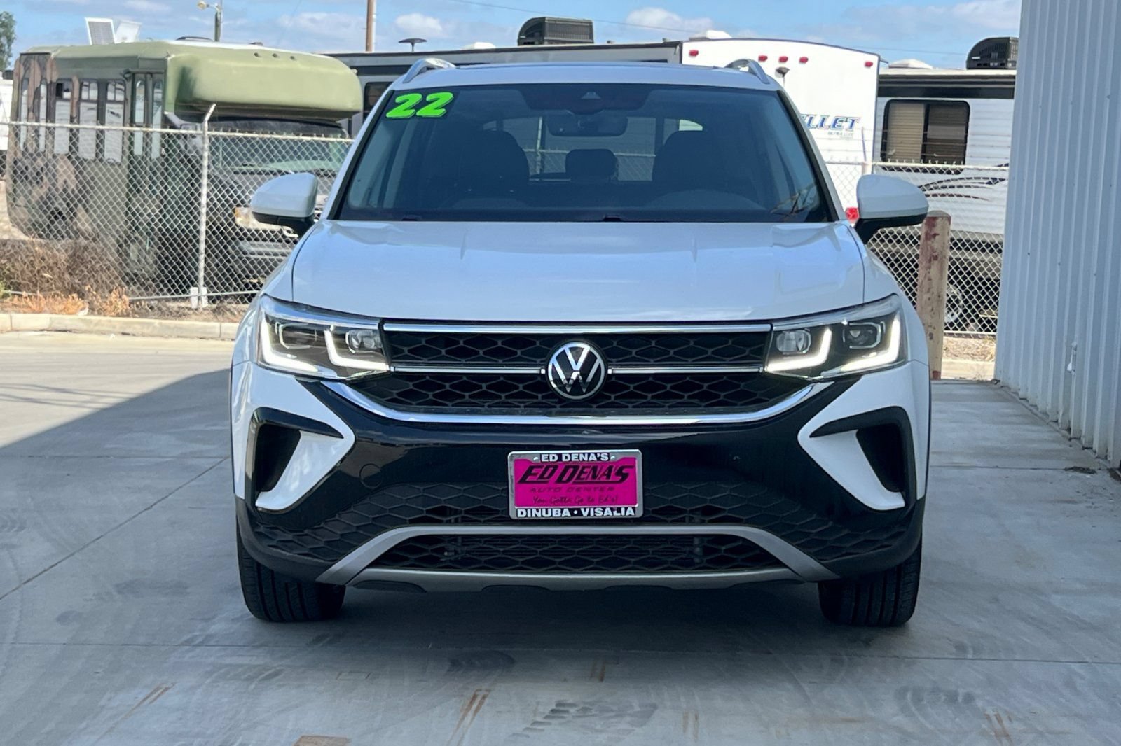 Used 2022 Volkswagen Taos SEL w/ Panoramic Sunroof Package AWD/4WD image 10