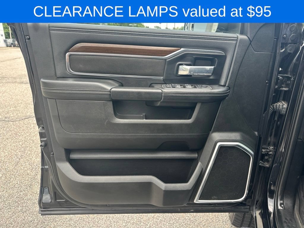 Used 2022 RAM 2500 Laramie AWD/4WD image 14