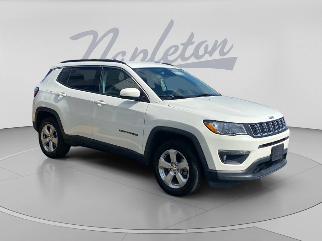 Used 2021 Jeep Compass Latitude AWD/4WD image 3