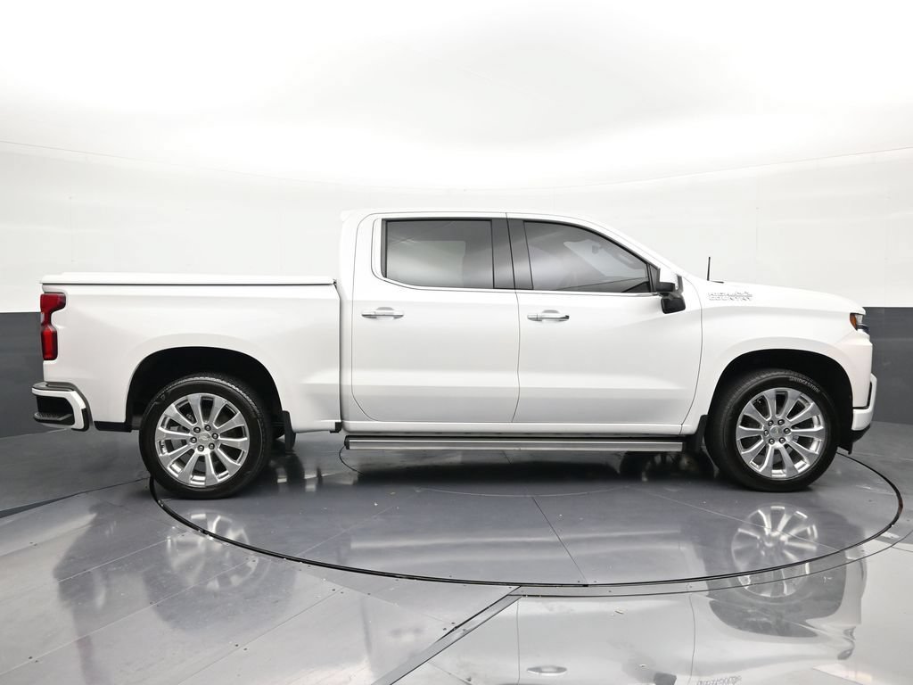 Used 2021 Chevrolet Silverado 1500 High Country w/ Technology Package AWD/4WD image 6