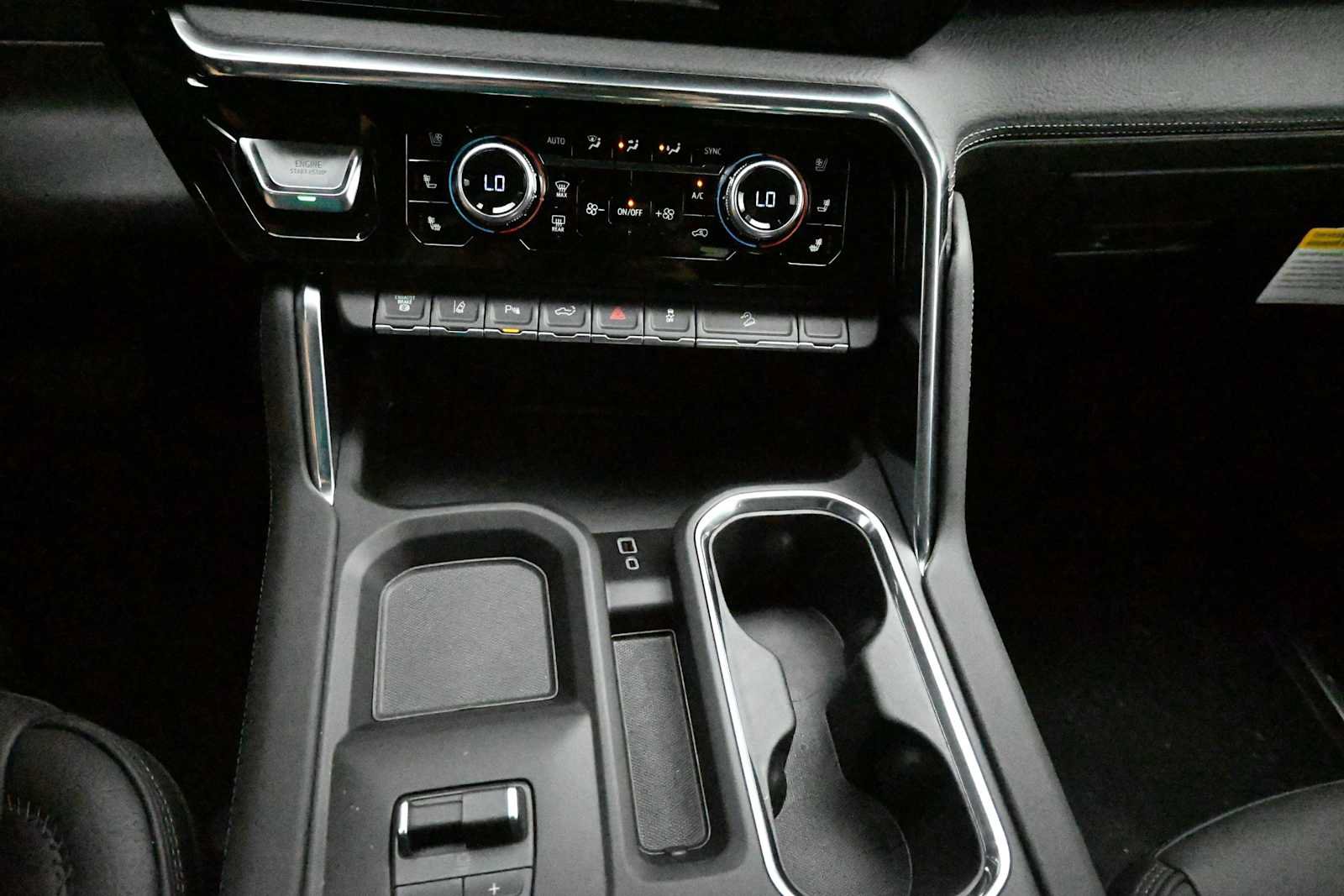 New 2026 GMC Sierra 2500 Denali w/ Technology Package AWD/4WD image 19