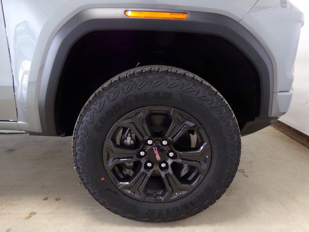 New 2025 GMC Canyon Elevation w/ Convenience Package image 34
