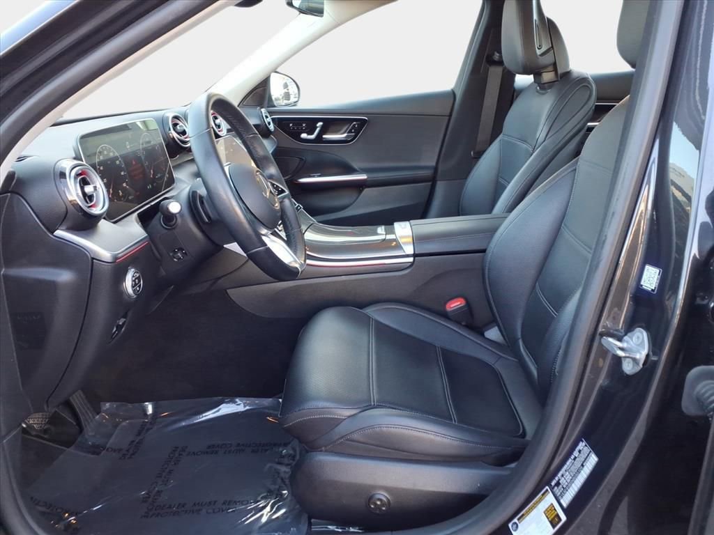 Used 2022 Mercedes-Benz C 300 4MATIC Sedan w/ Exclusive Trim Package image 7