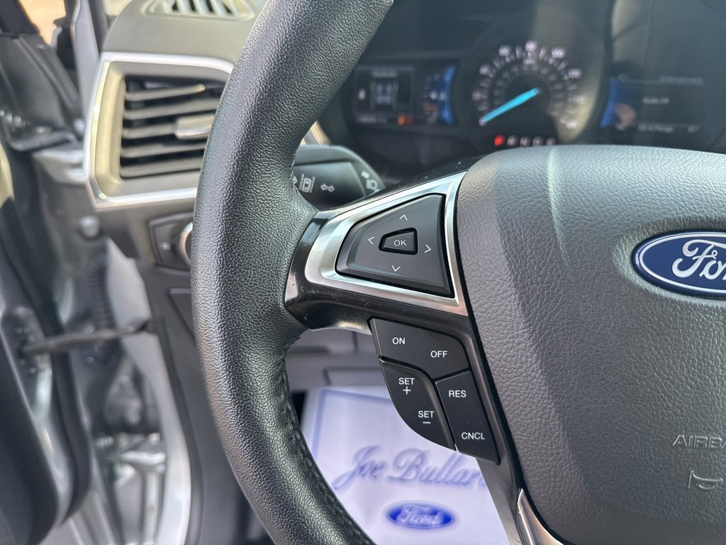 Used 2024 Ford Edge Titanium image 30