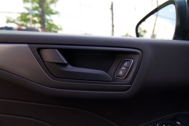 Used 2025 Ford Escape Active FWD image 13