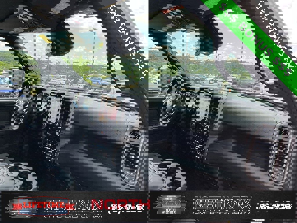 New 2025 RAM 2500 Tradesman image 28