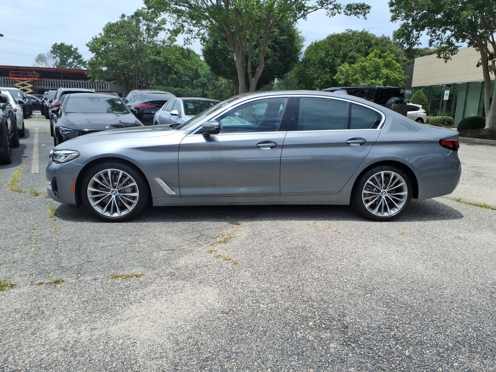 Used 2023 BMW 530i w/ Executive Package RWD image 9