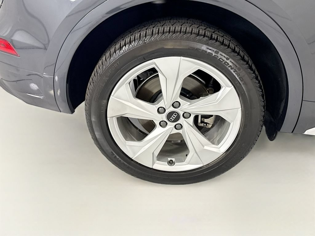 Certified 2021 Audi Q5 Premium w/ Premium Plus Package AWD/4WD image 31
