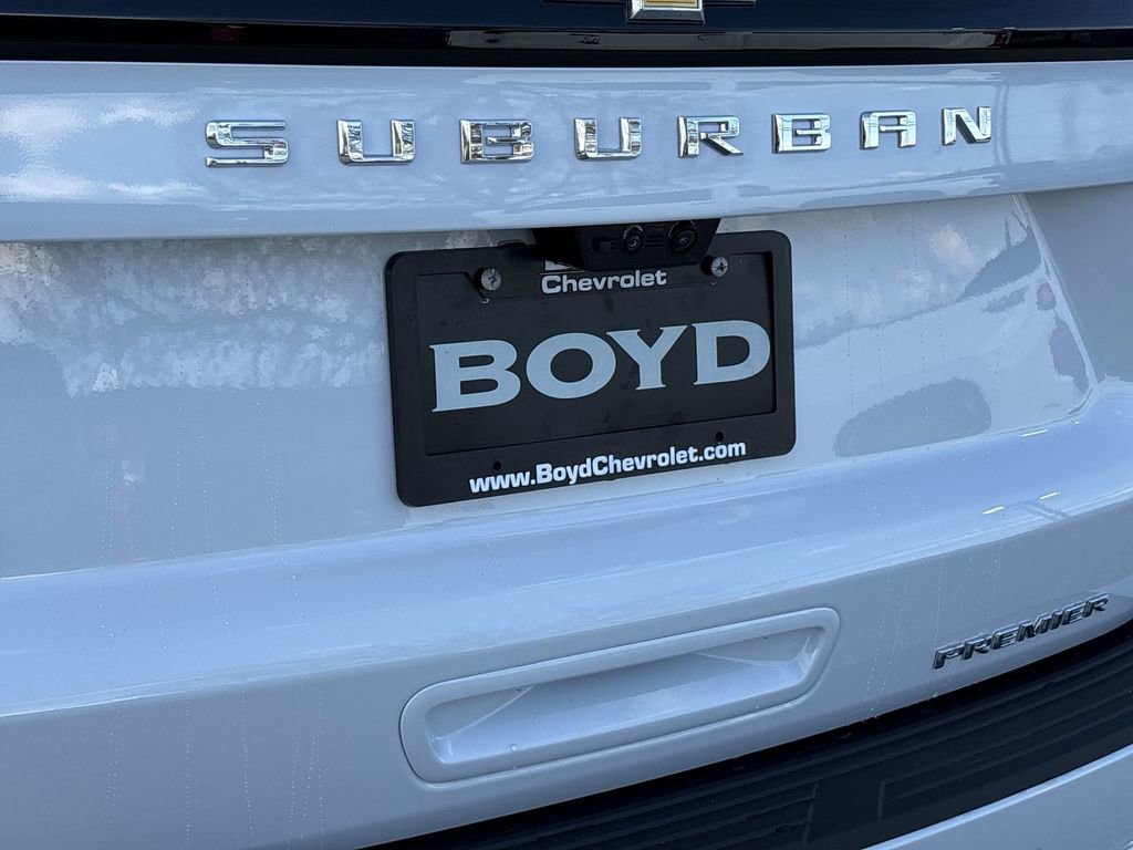 New 2026 Chevrolet Suburban Premier image 33