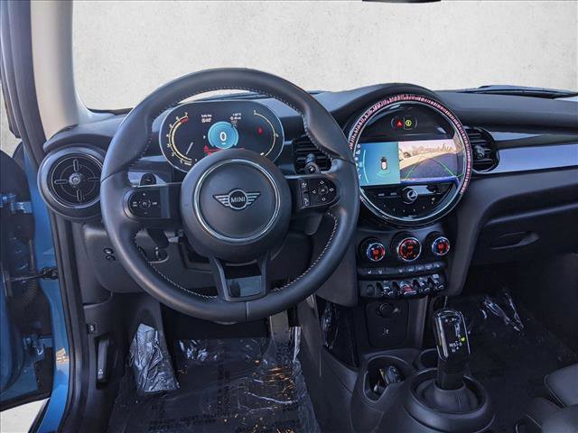 Used 2023 MINI Cooper S image 17